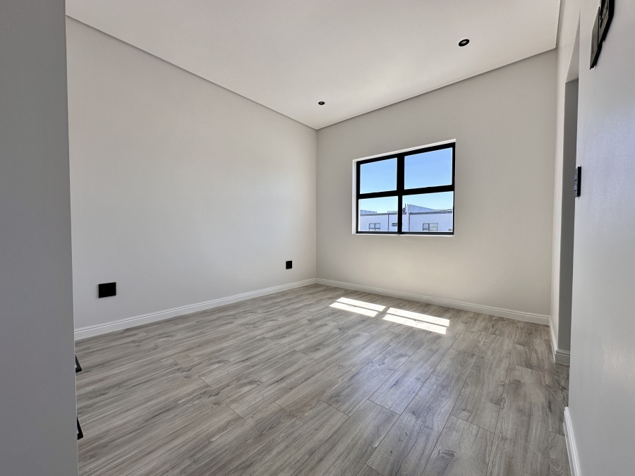 4 Bedroom Property for Sale in Sandown Western Cape